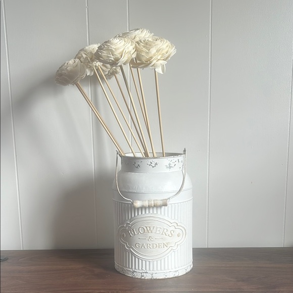 White Rustic Flower Canister - Picture 6 of 6